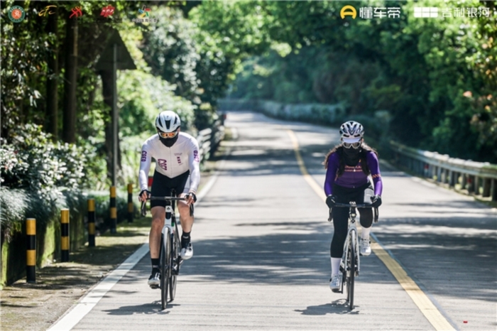 山水橘乡竞逐风采 全民骑跑点亮黄岩 吉利银河“骑跑中国”2026骑跑两项全民系列赛（浙江·黄岩站）圆满开赛